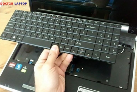 Hướng dẫn cách thay bàn phím laptop Acer cực nhanh và cực dễ