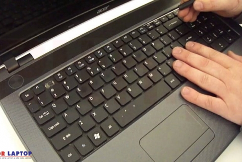 Hướng dẫn cách thay bàn phím laptop Asus đơn giản tại nhà